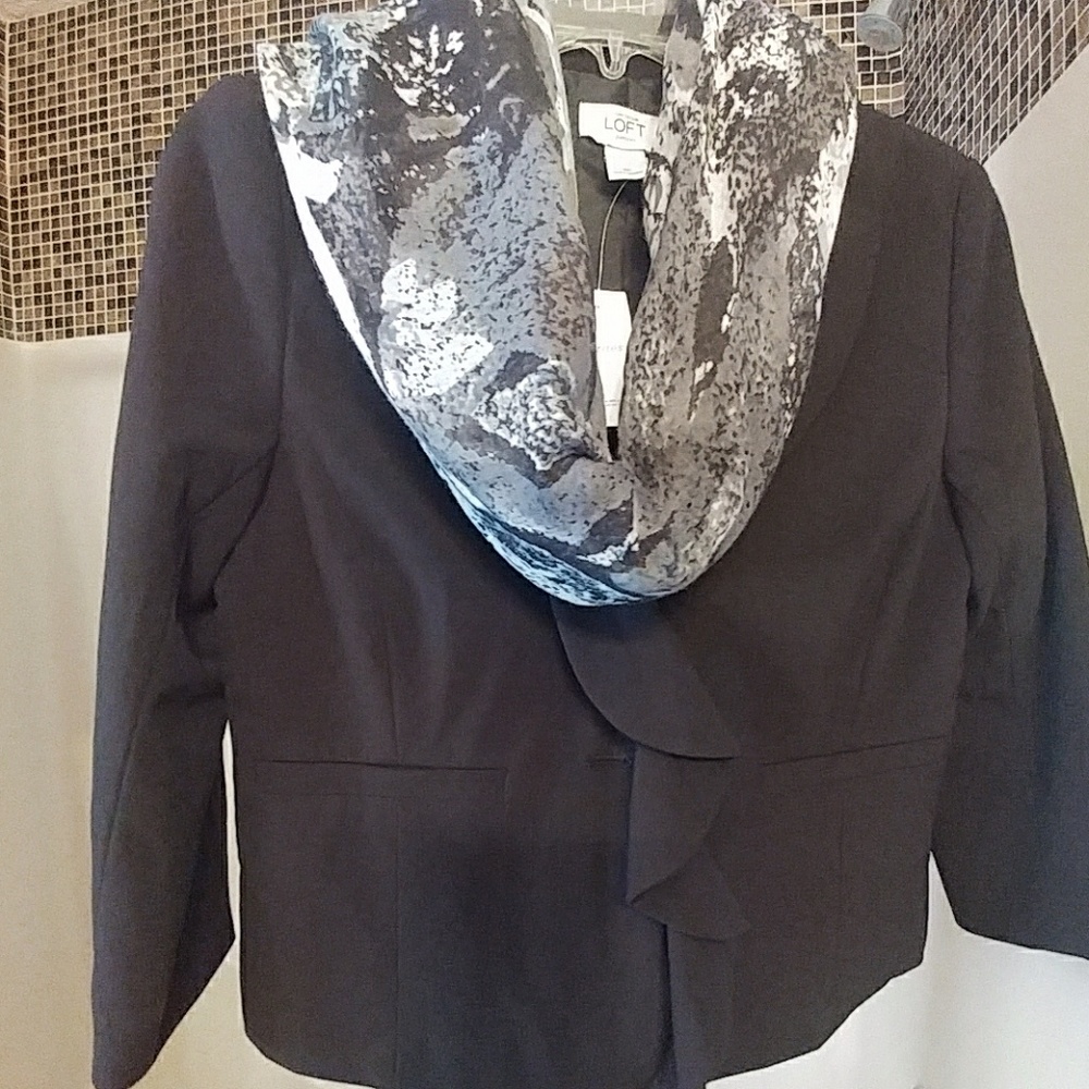 Jacket - Picture 3 of 3